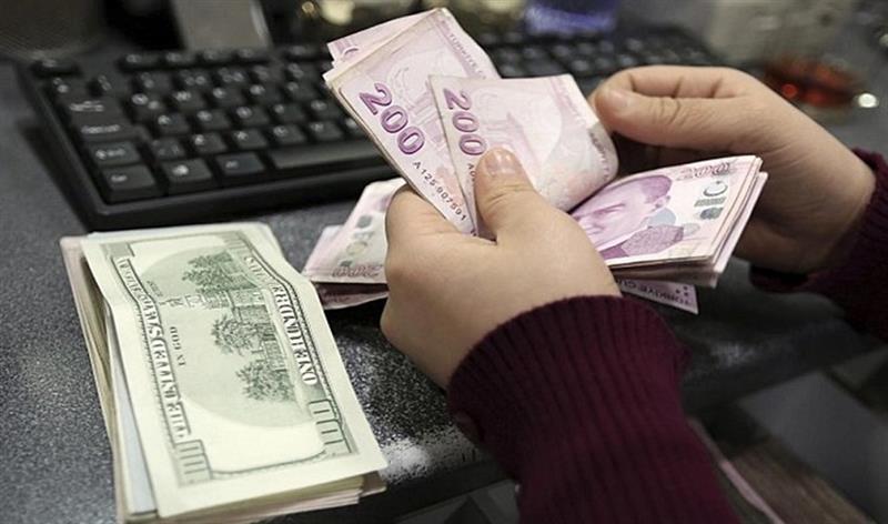 الليرة التركية تهبط من جديد امام الدولار