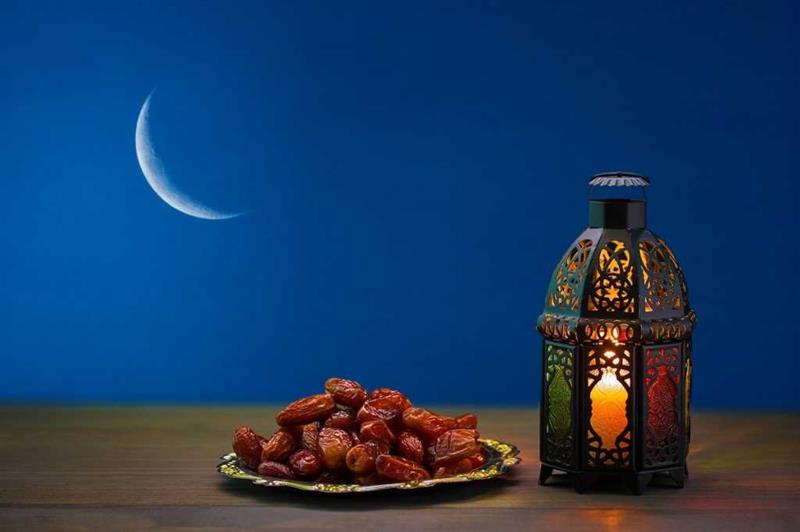 أول دولة تحدد موعد بداية شهر رمضان