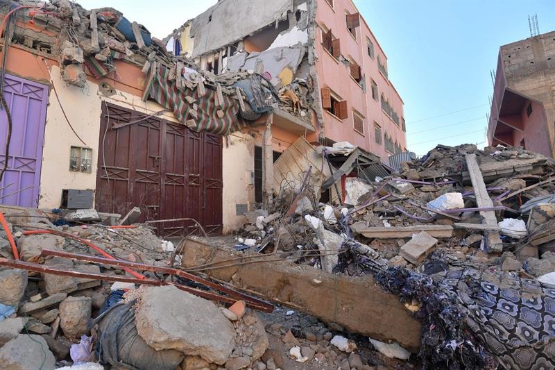 إرتفاع حصيلة ضحايا زلزال المغرب إلى 2122
