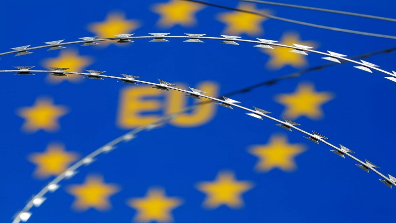 'ضربة قوية'.. عقوبات جديدة من الاتحاد الأوروبي ضد روسيا 
