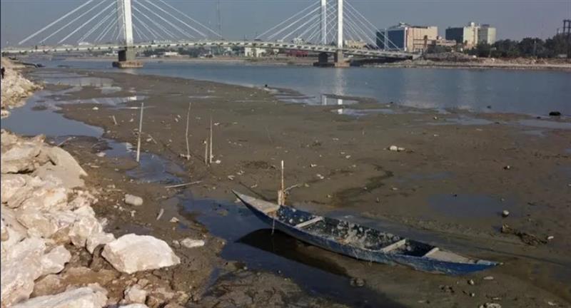 العراق: إيران قطعت 4 روافد لنهر دجلة وغيرت مجرى أخرى
