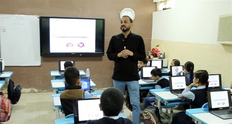 التربية النيابية توصي بضرورة ايقاف المدرسة الالكترونية في العراق