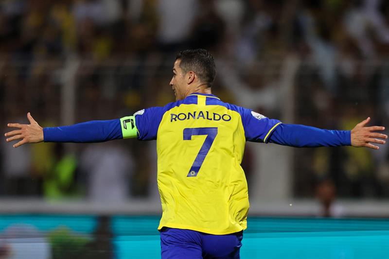 رسميا.. رونالدو يغيب عن مواجهة إنتر ميامي اليوم في كأس موسم الرياض
