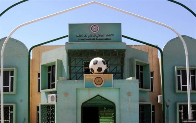 إتحاد الكرة ينفي مسؤوليته عن بيع تذاكر مباريات دوري نجوم العراق
