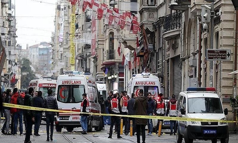 بالفيديو.. انفجار يهز منطقة تقسيم وسط اسطنبول
