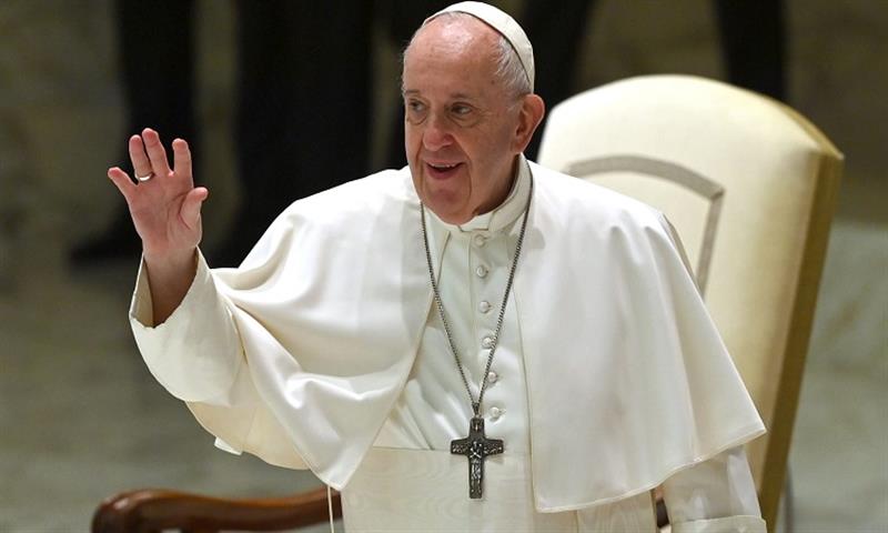 بابا الفاتيكان يوضح سبب تقديم استقالته
