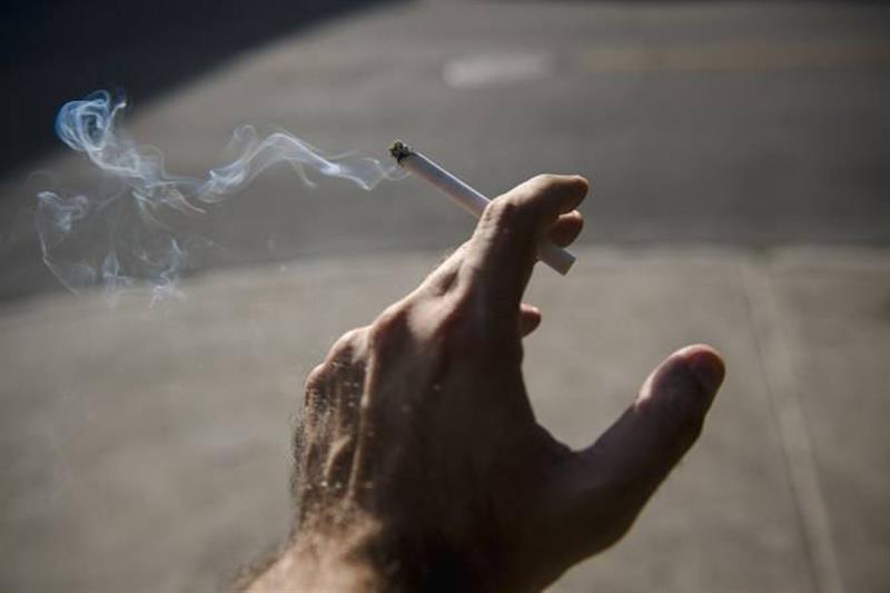 دراسة: التدخين يؤثر سلبا على تدهور مهاراتنا المعرفية مع التقدم في العمر