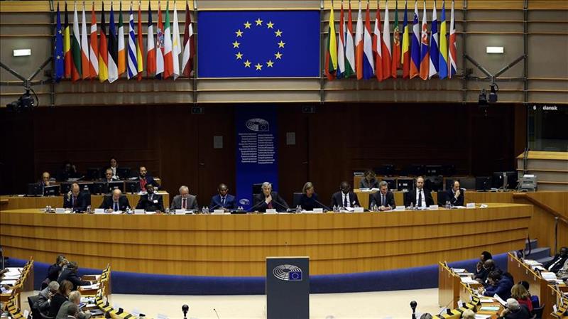 البرلمان الأوروبي يرفض مناقشة الوضع في غزة ومحاولة اغتيال ترامب
