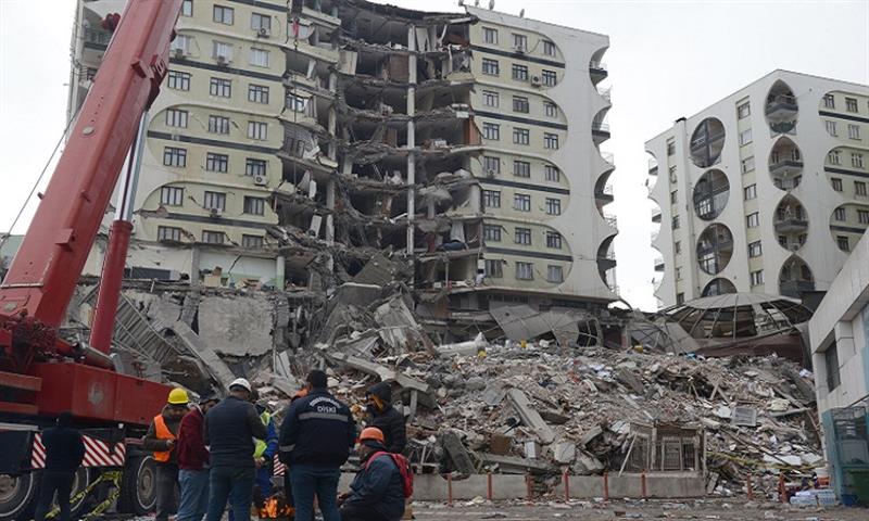 حصيلة جديدة لضحايا زلزال تركيا المدمر
