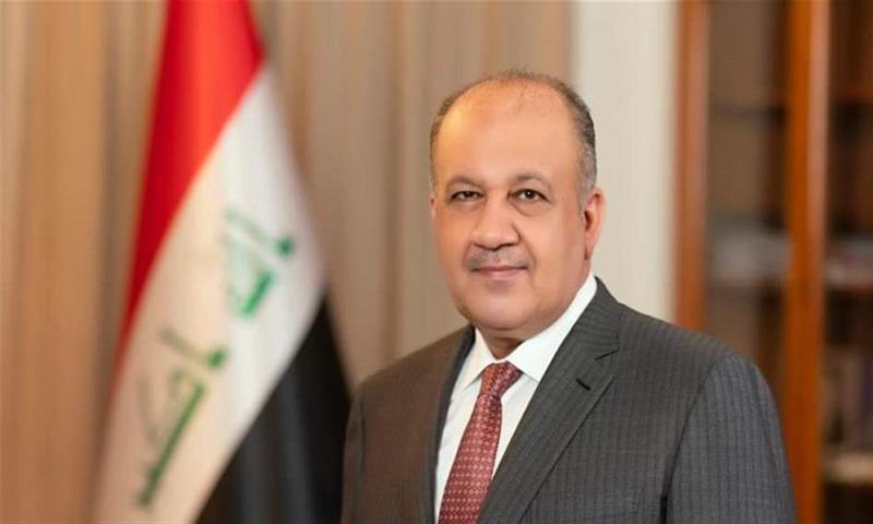 وزير الدفاع: ايران لم تمنح الاسلحة للعراق مجانا خلال معارك تحرير المدن وتطالب باموالها