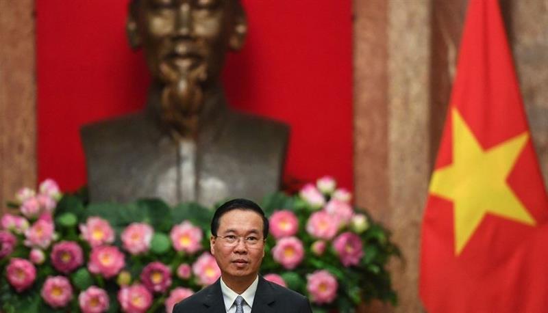 رئيس فيتنام يستقيل بعد عام من توليه المنصب
