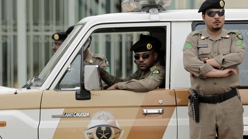 مقطع فيديو يشعل غضب السعوديين.. والسلطات تعتقل المسيء


