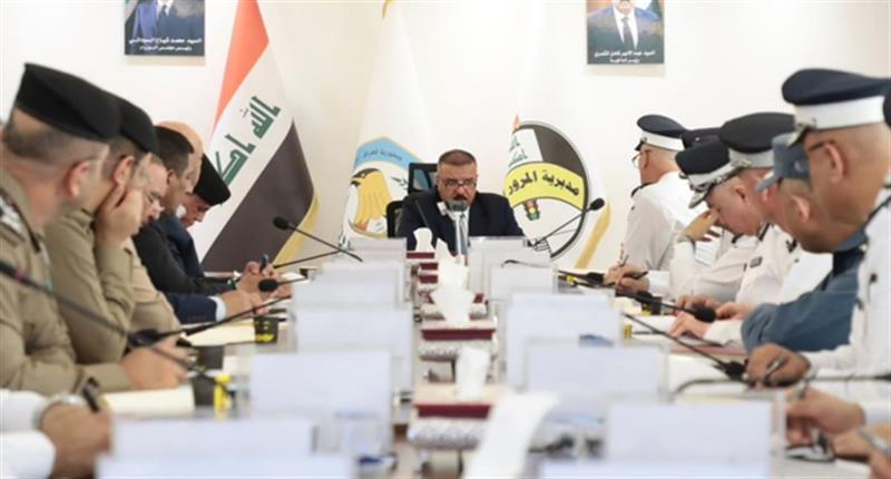وزير الداخلية العراقي يوجه بإنجاز مشروع استبدال اللوحات المرورية
