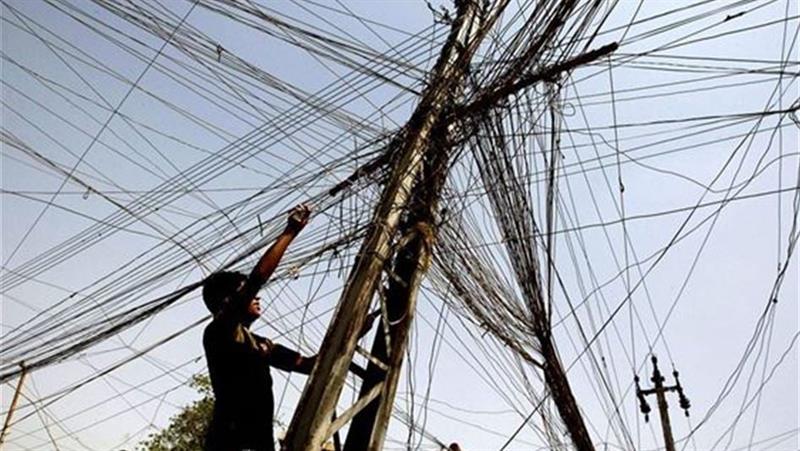 إنطلاق حملة في بعقوبة لإزالة التجاوزات على شبكات الطاقة في ديالى
