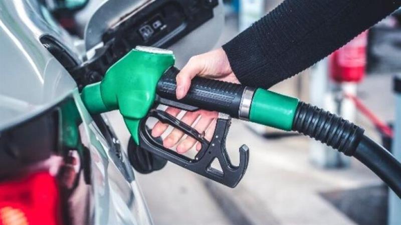 مجلس محافظة بغداد يستعد لخفض سعر البنزين المحسن إلى 600 دينار للتر