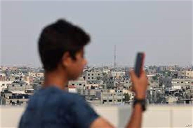 شركة الاتصالات الفلسطينية: بدء عودة خدمات الإتصال الخلوي تدريجيا في مناطق مختلفة من قطاع غزة
