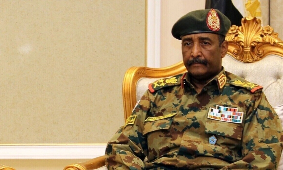 البرهان يعلن حل مجلس السيادة الانتقالي ومجلس الوزراء وإعلان حالة الطوارئ في السودان
