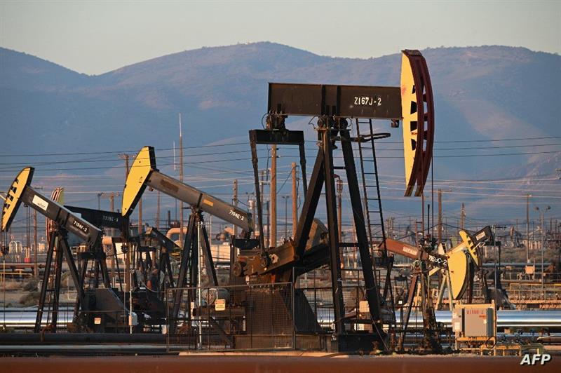 تراجع أسعار النفط لليوم الثاني على التوالي 
