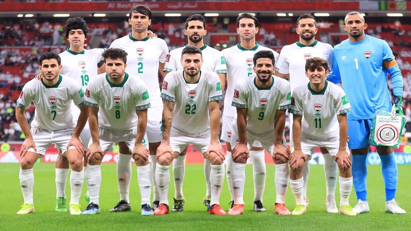 المنتخب الوطني بالأبيض والأخضر في مواجهة لبنان