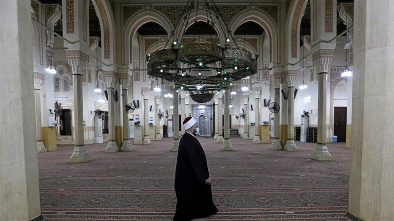 مصر تتخذ قرارا بخصوص حرمة المساجد لأول مرة في تاريخ البلاد