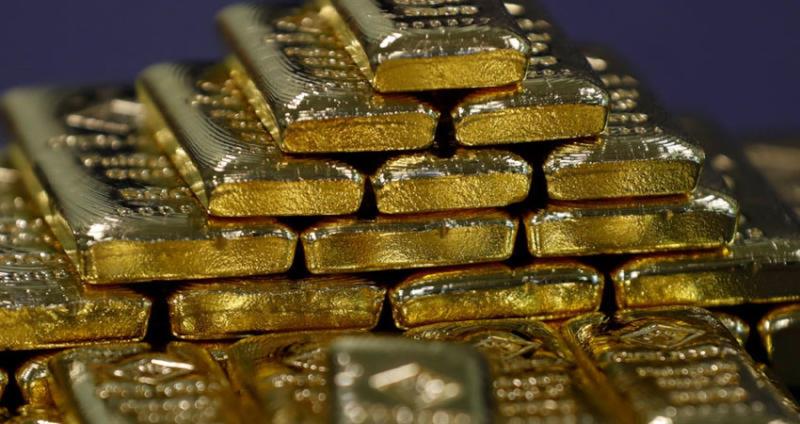 الذهب يتخطى 2300 دولار بدفعة من توقعات خفض الفائدة
