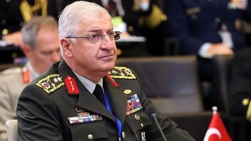 وزير الدفاع التركي يزور بغداد
