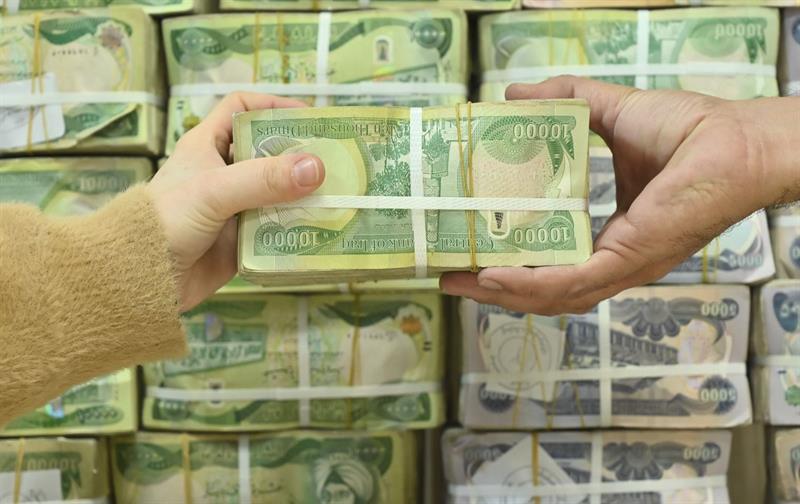 7 بنوك عراقية تكسر حاجز 1 تريليون دينار بمقدار ودائعها
