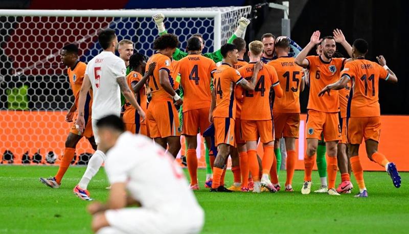  هولندا تتأهل لنصف نهائي يورو 2024 بعد قلب الطاولة على تركيا