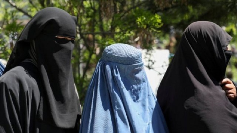 غضب عارم ازاء قرار جديد من 'طالبان' بشأن النساء 
