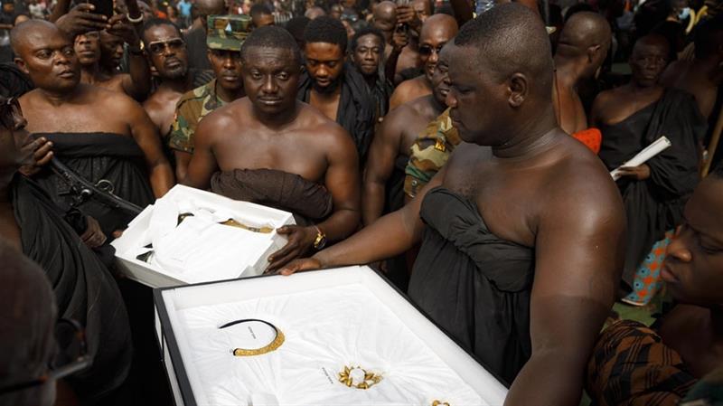 غانا تستعيد 7 قطع اثرية من بريطانيا سرقتها قبل 150 عاما
