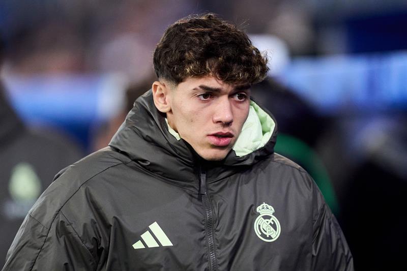 تیاگۆ پیتارچ بووەتە ئامانجی یانە ئینگلیزییەکان 
