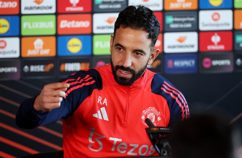 مان یو لە زستاندا 100 ملیۆن پاوەند خەرجدەکات
