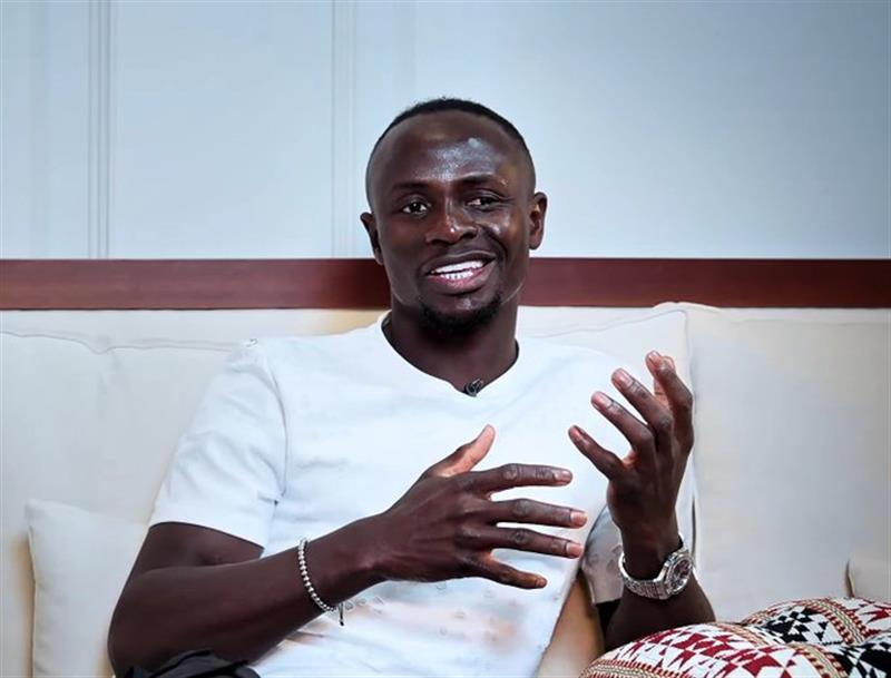 مانێ: رۆناڵدۆ لە هەموو یاریزانێکی دیکە جیاوازە

