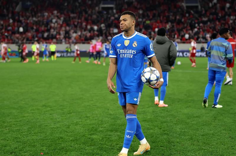 مباپێ بە باشترین یاریزانی هەفتەی چامپیۆنز لیگ دیاریکرا

