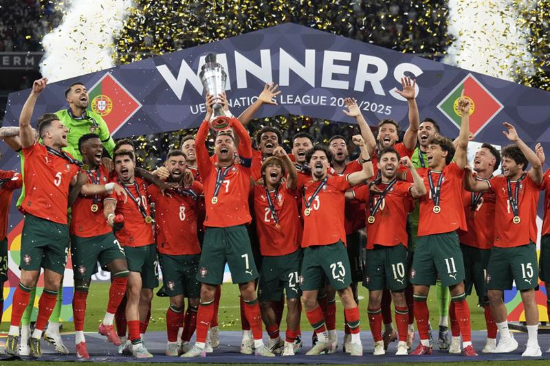 فەرمی.. نەسڕ ئەستێرەیەکی پورتوگالیان گواستەوە