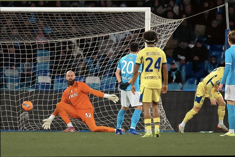 خولی ئیتاڵیا.. ناپۆلی دوو خاڵی لەدەستدا