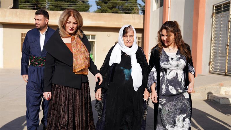 خانەوادەی شاسوار عەبدولواحید لە بنکەیەکی شاری سلێمانی دەنگیان دا

