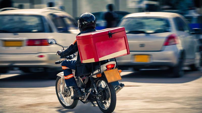 سودانی چەند بڕیارێکی بۆ کارمەندانی گەیاندن دەرکرد

