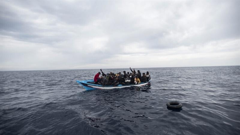 بەلەمێکی کۆچبەران نوقم بوو؛ ١٤ کەس گیانیان لەدەستدا

