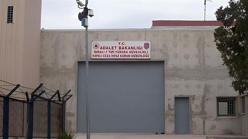 شاندە پەرلەمانییەکەی تورکیا سەردانی ئیمراڵی دەکات
