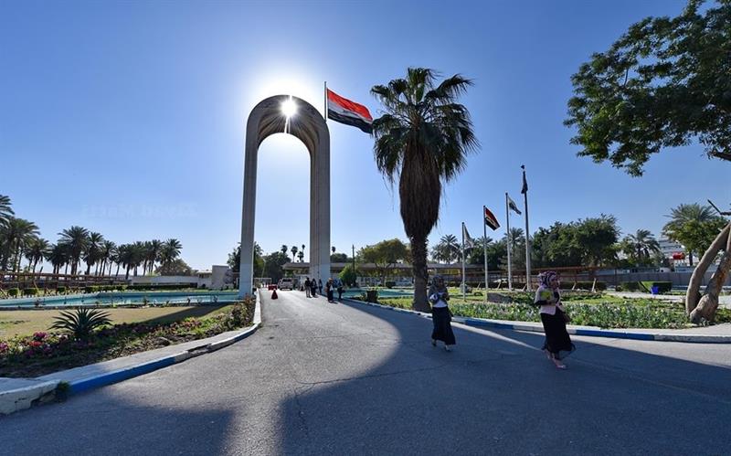 لە عێراق زیاتر لە ١٨٥ هەزار خوێندکار لە زانکۆ و پەیمانگاکان وەرگیران
