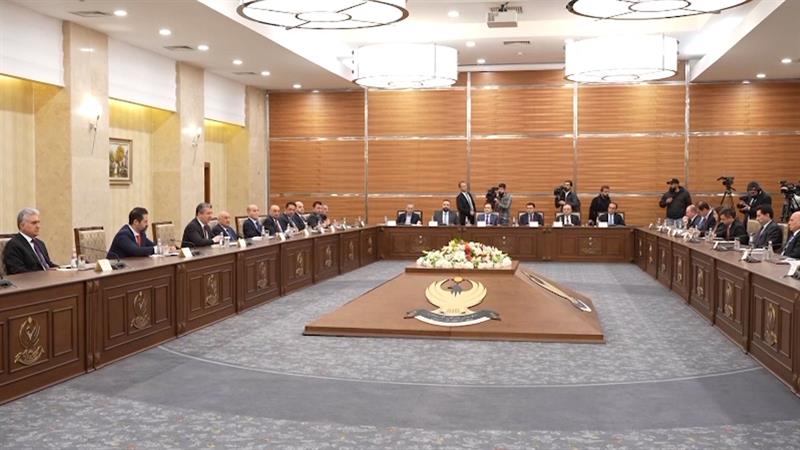 دەسەڵاتدارانی هەرێم ١٠ ساڵە پلەبەرزکردنەوەی فەرمانبەرانیان راگرتووە؛ ئامادەنین دەستیپێبکەنەوە