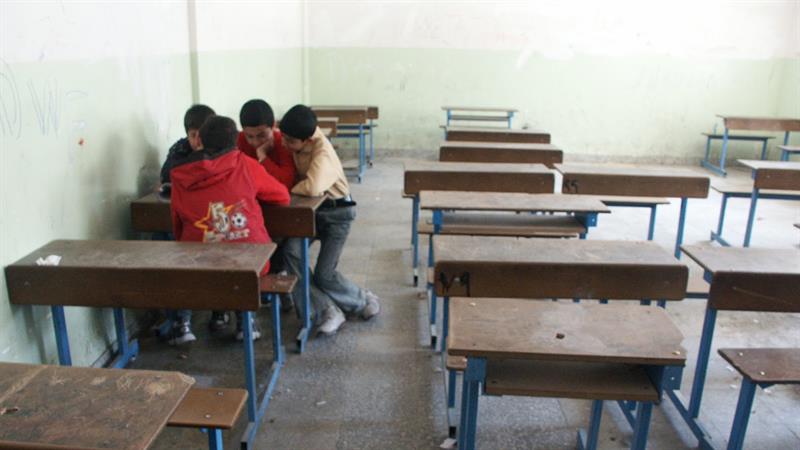 بەهۆی نەبوونی مامۆستاوە قوتابخانەیەک داخرا

