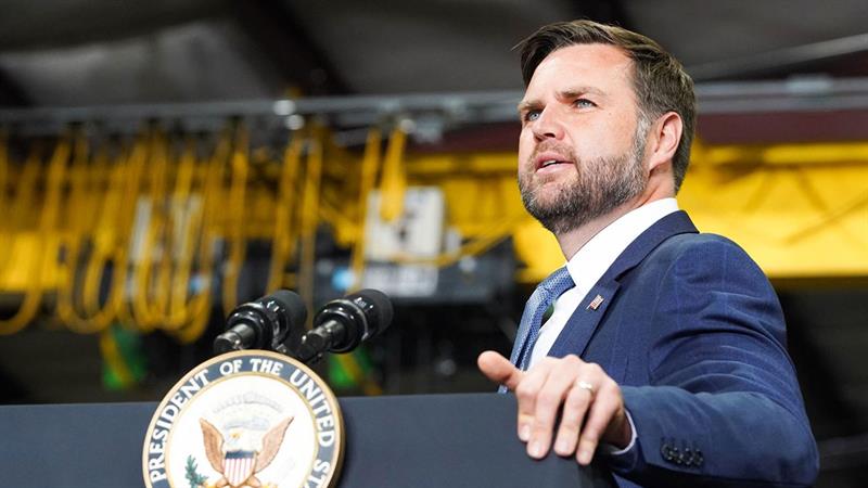 جێگری ترەمپ: تاقیکردنەوەی چەکی ئەتۆمی دڵنیایی دەدات لەوەی دروست کاردەکەین

