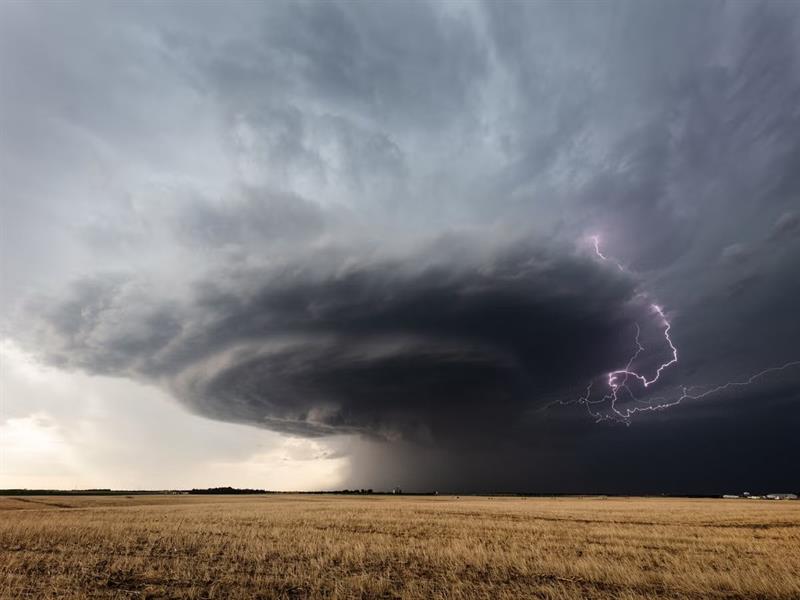 هەوری سوپەرسێڵ دەگاتە ئاسمانی هەرێم و بارانێکی زۆر دەبارێت